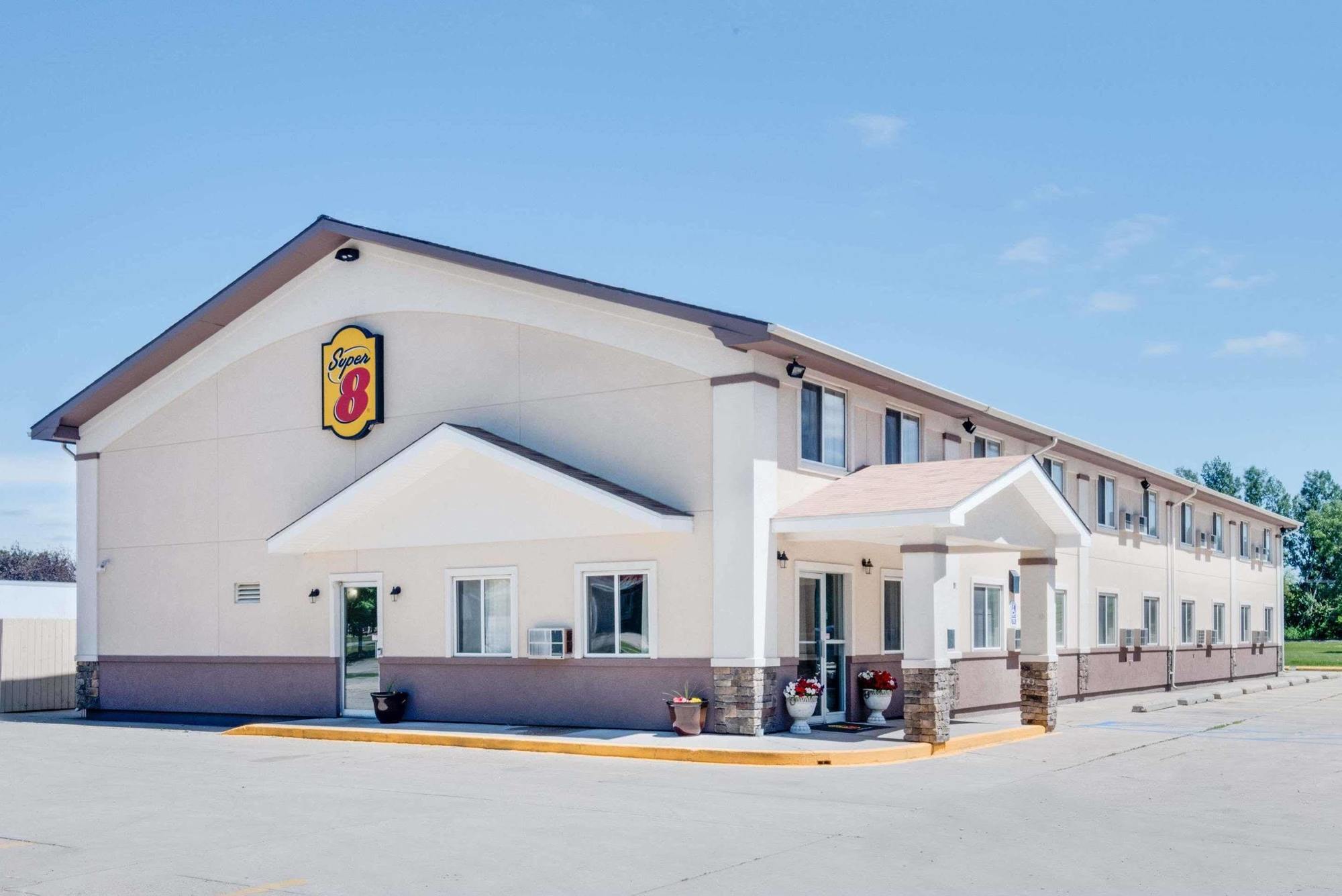 ホテル Super 8 By Wyndham グランドフォークス エクステリア 写真